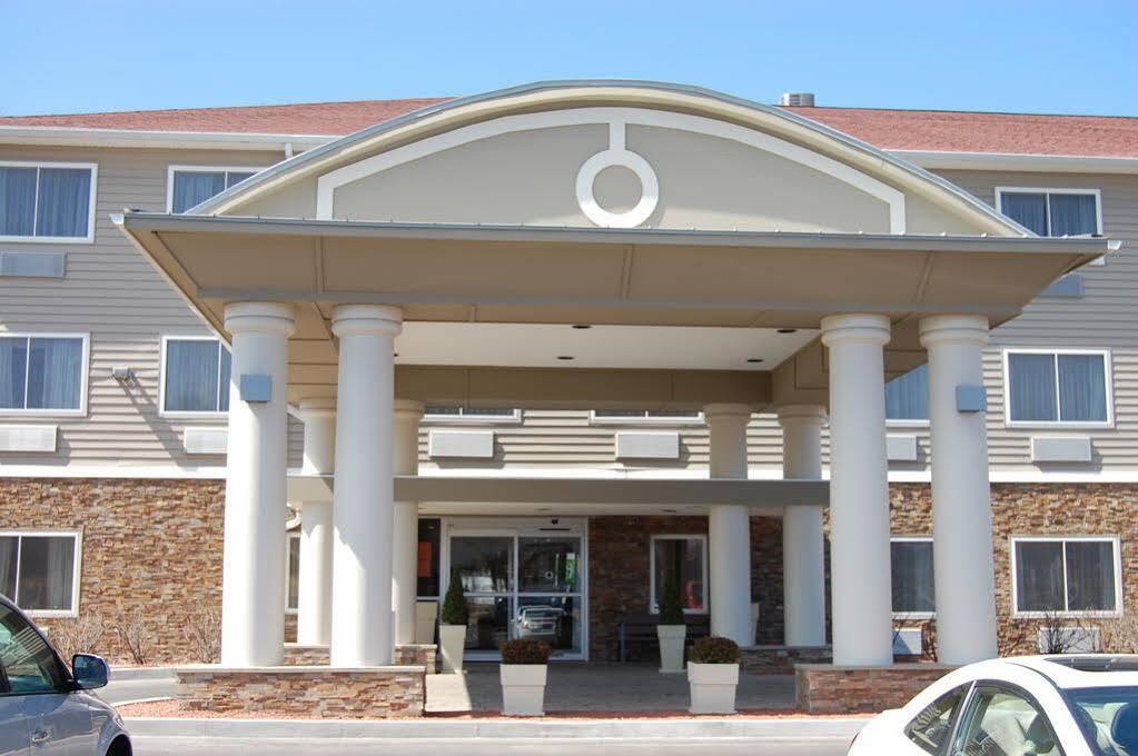 Holiday Inn Express - Ludlow - Chicopee Area By Ihg Zewnętrze zdjęcie
